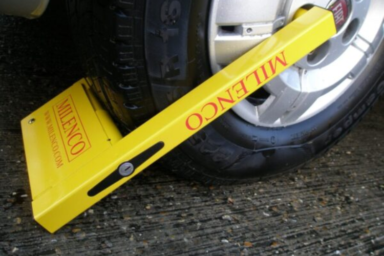 Milenco Compact Wheel Clamp 