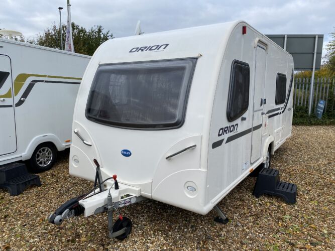Bailey Orion 430-4 second hand caravan for sale at Webbs, Salisbury, UK.