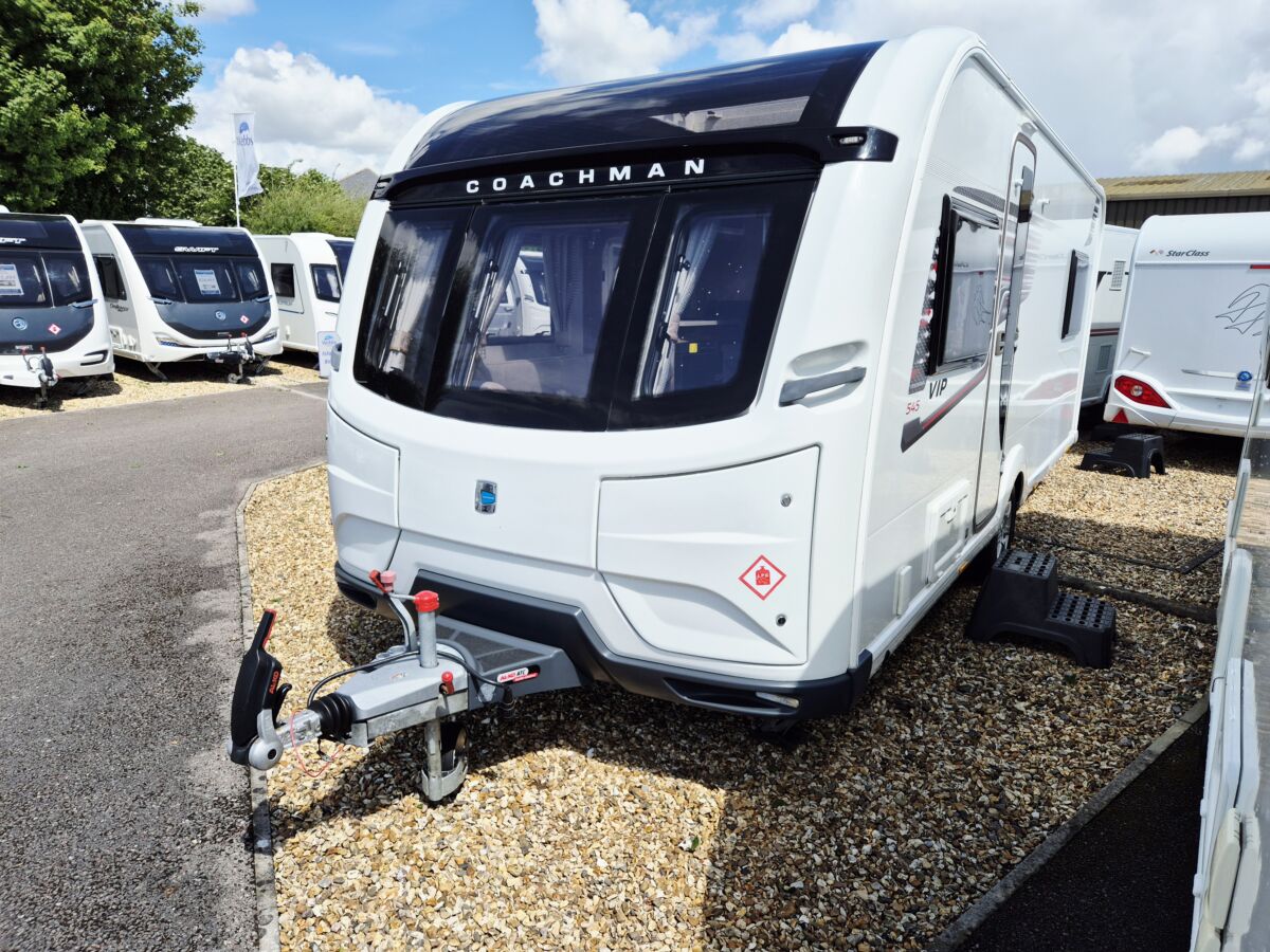 Coachman VIP 545