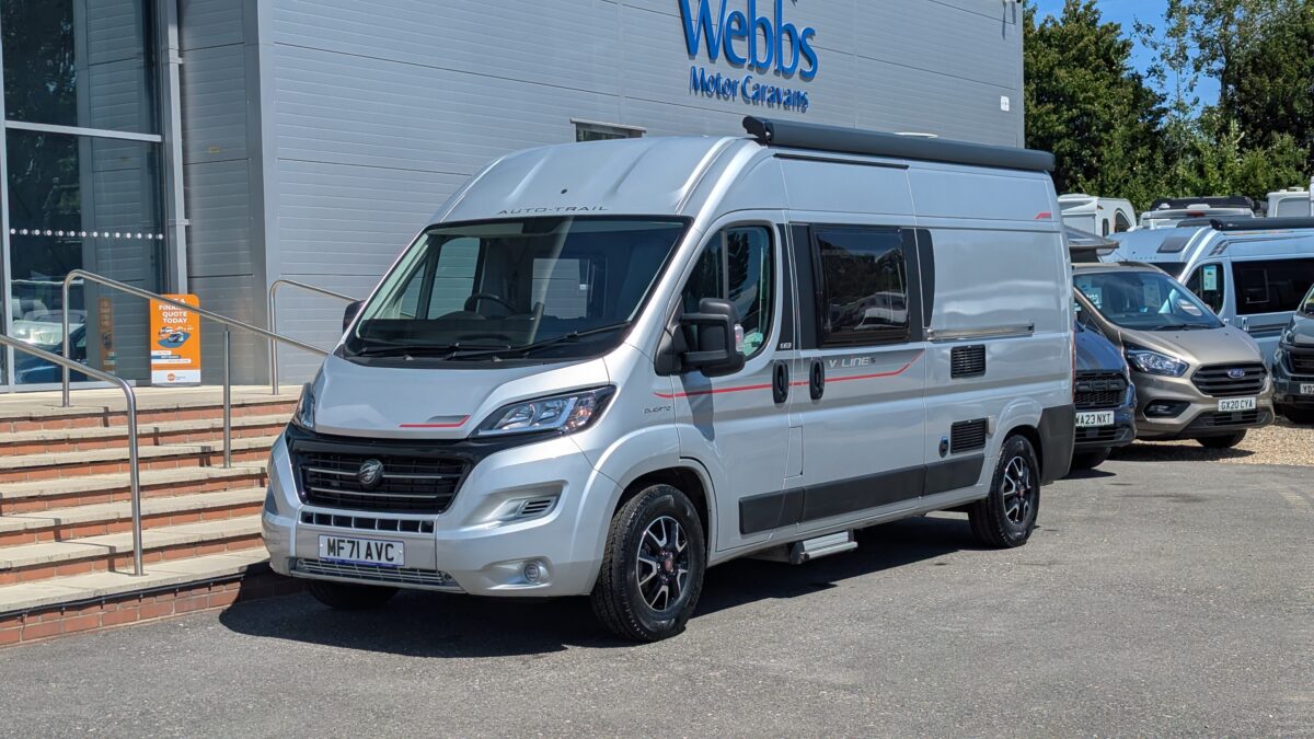Auto-Trail V-Line 669 S