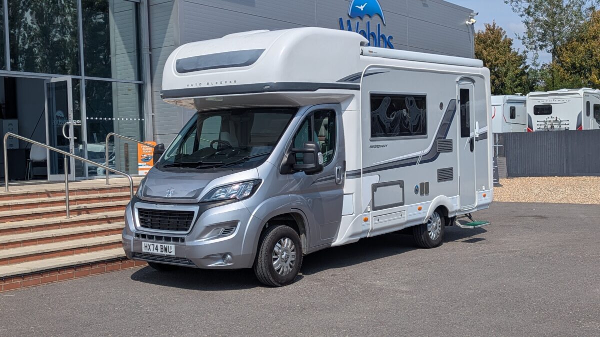 Auto-Sleeper Broadway EK LT