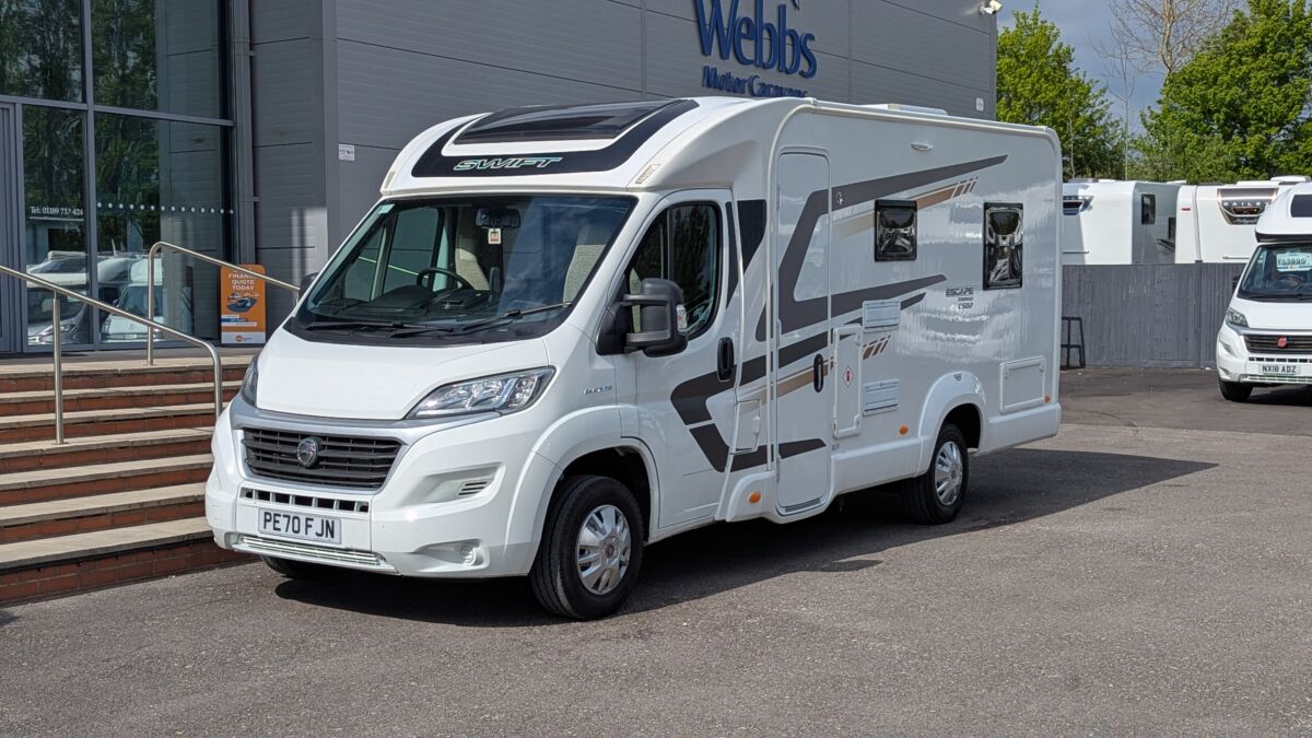 Swift Escape Compact C502