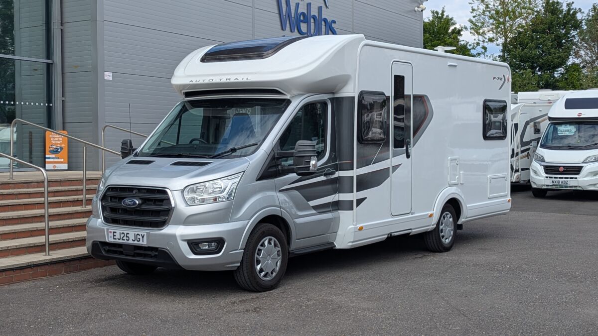 Auto-Trail F-72 – Automatic