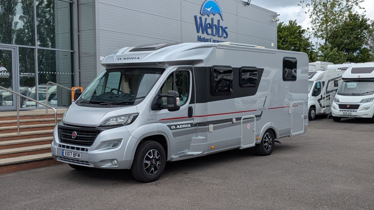 Adria Coral Platinum S690 SC
