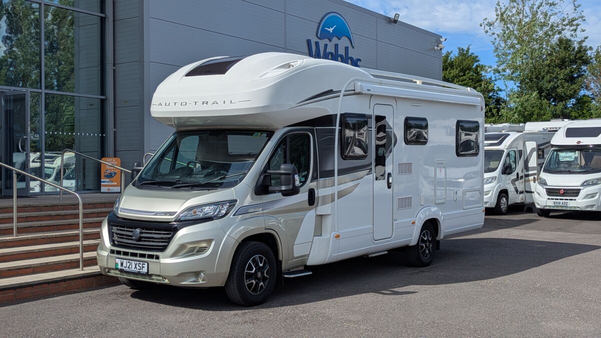 Auto-Trail Imala 736