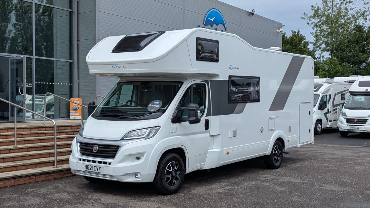 Adria Sunliving A 75 DP – Automatic