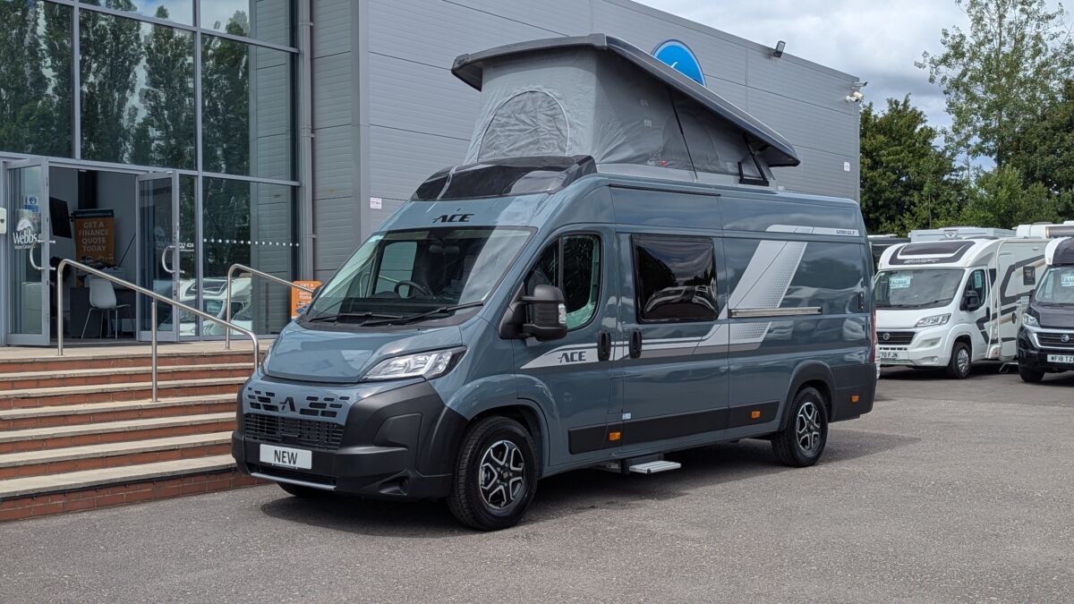 Ace 1200 GLT