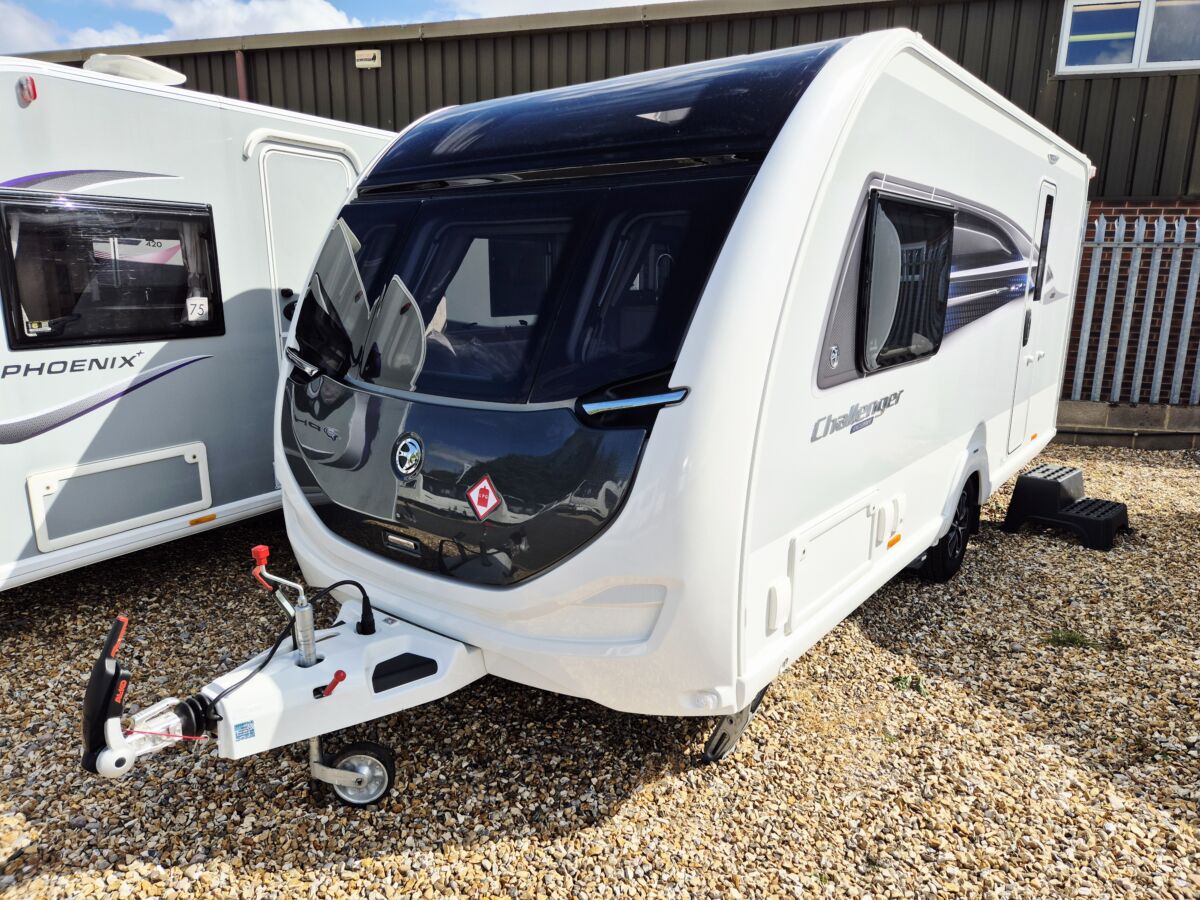 Swift Challenger 480 Exclusive (AS NEW, NEVER USED!)