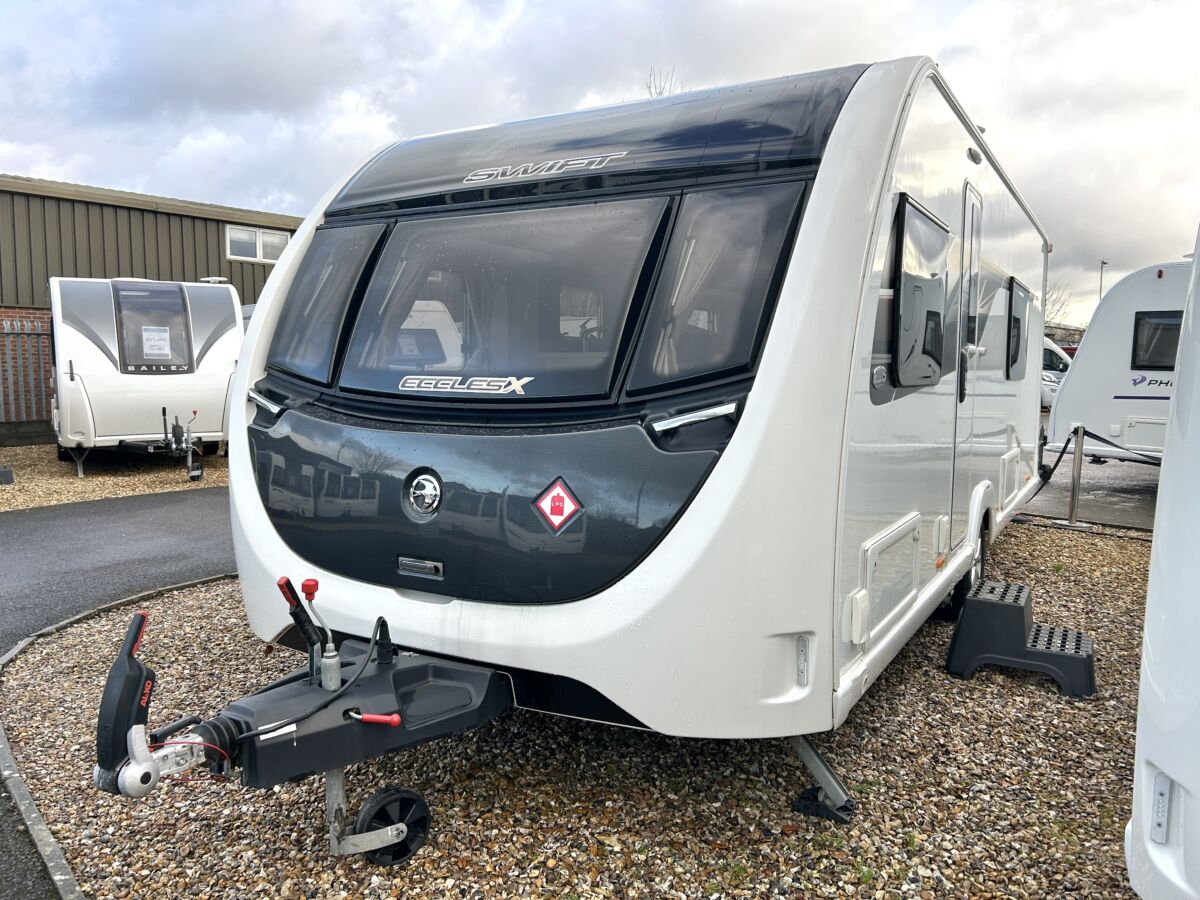 Swift Eccles X 865
